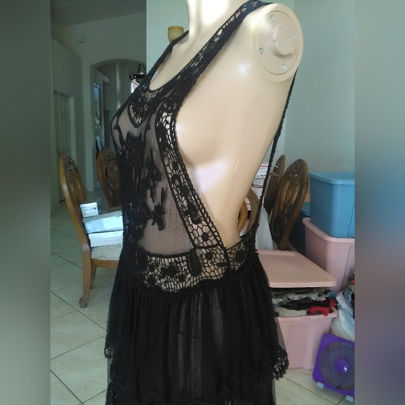 BNWOT ALL LACE / MESH SHEER TOP BY TOBI SZ. SM TOO SEXY BEAUTIFUL!! - Picture 10 of 13